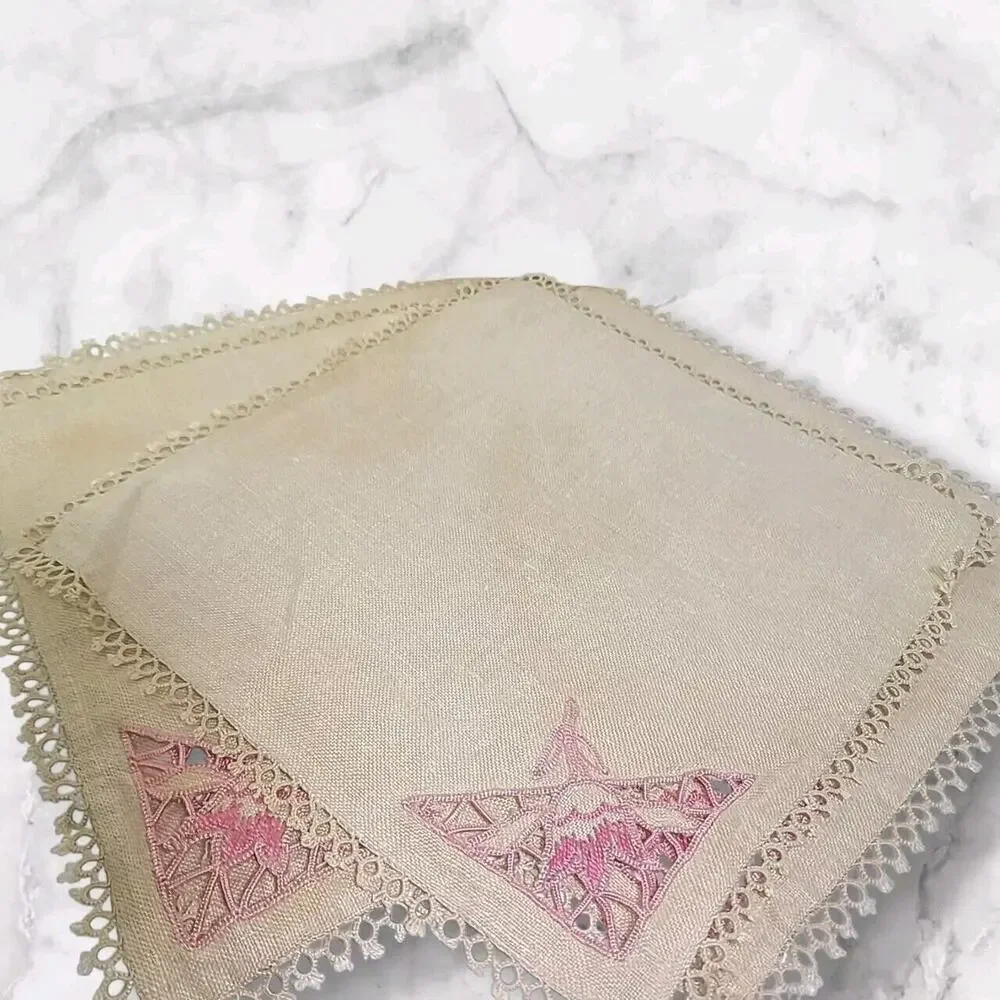 Vintage 1940s Set of 4 Cutwork Napkins with Tatted Edges Beige Pink 9